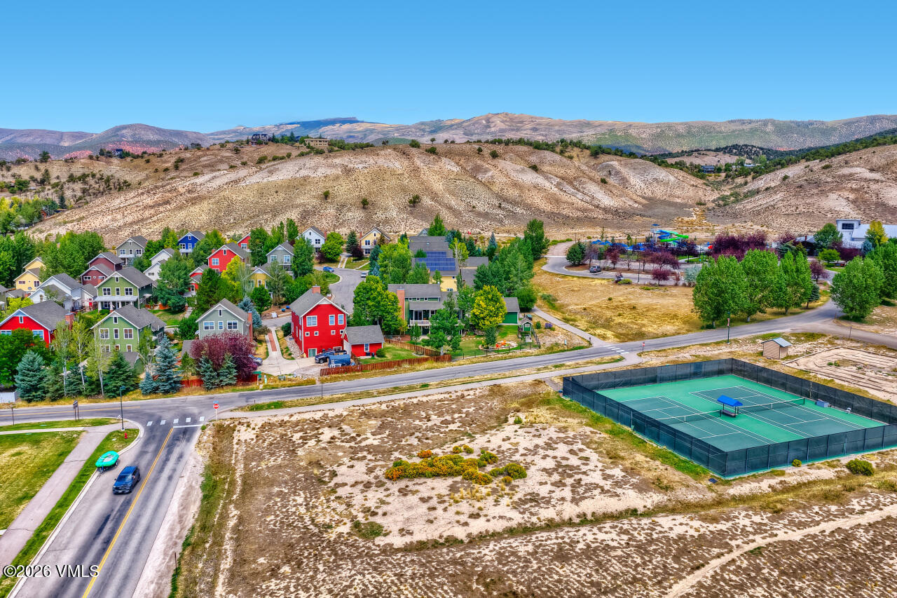 232 Tanager Circle