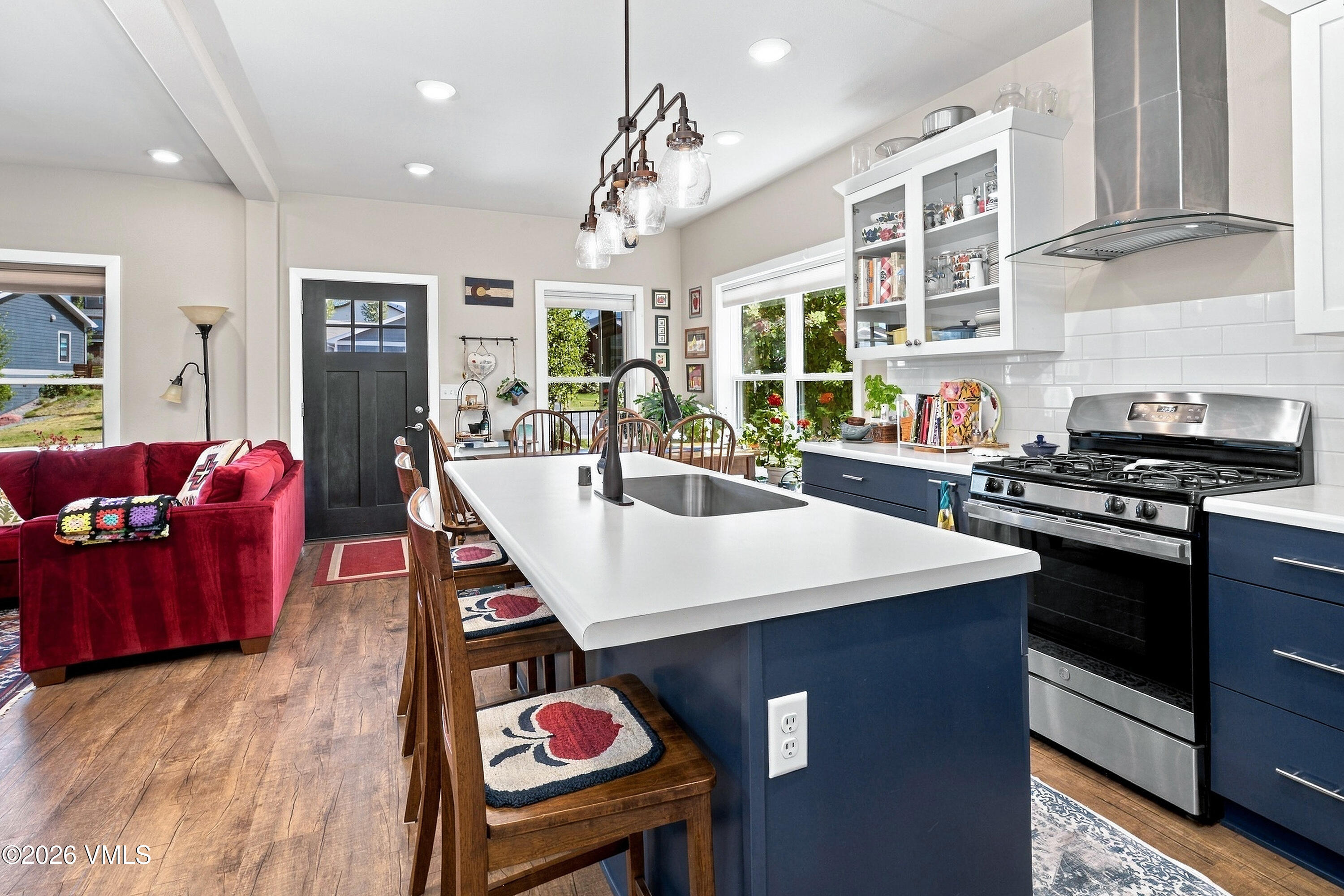198 Bowie Road