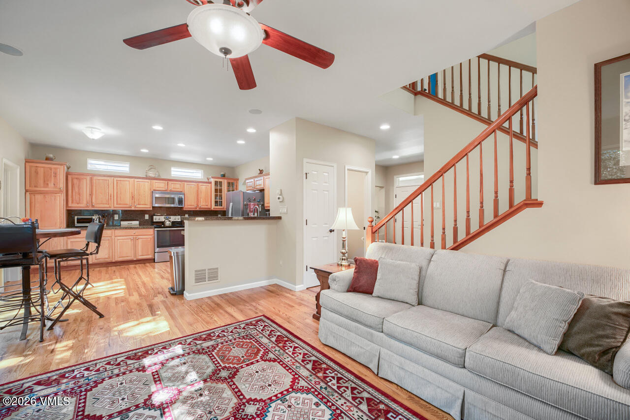 82 Longview Avenue