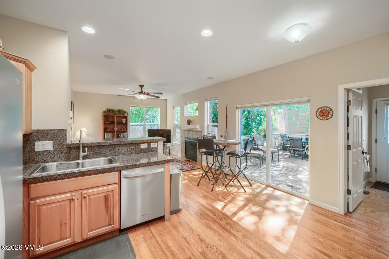 82 Longview Avenue
