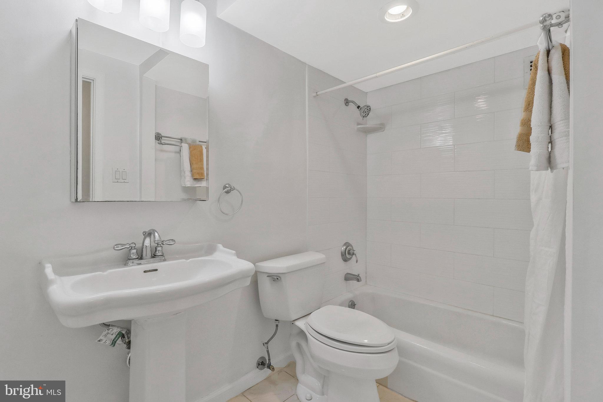 1816 NEW HAMPSHIRE AVENUE NW 303
