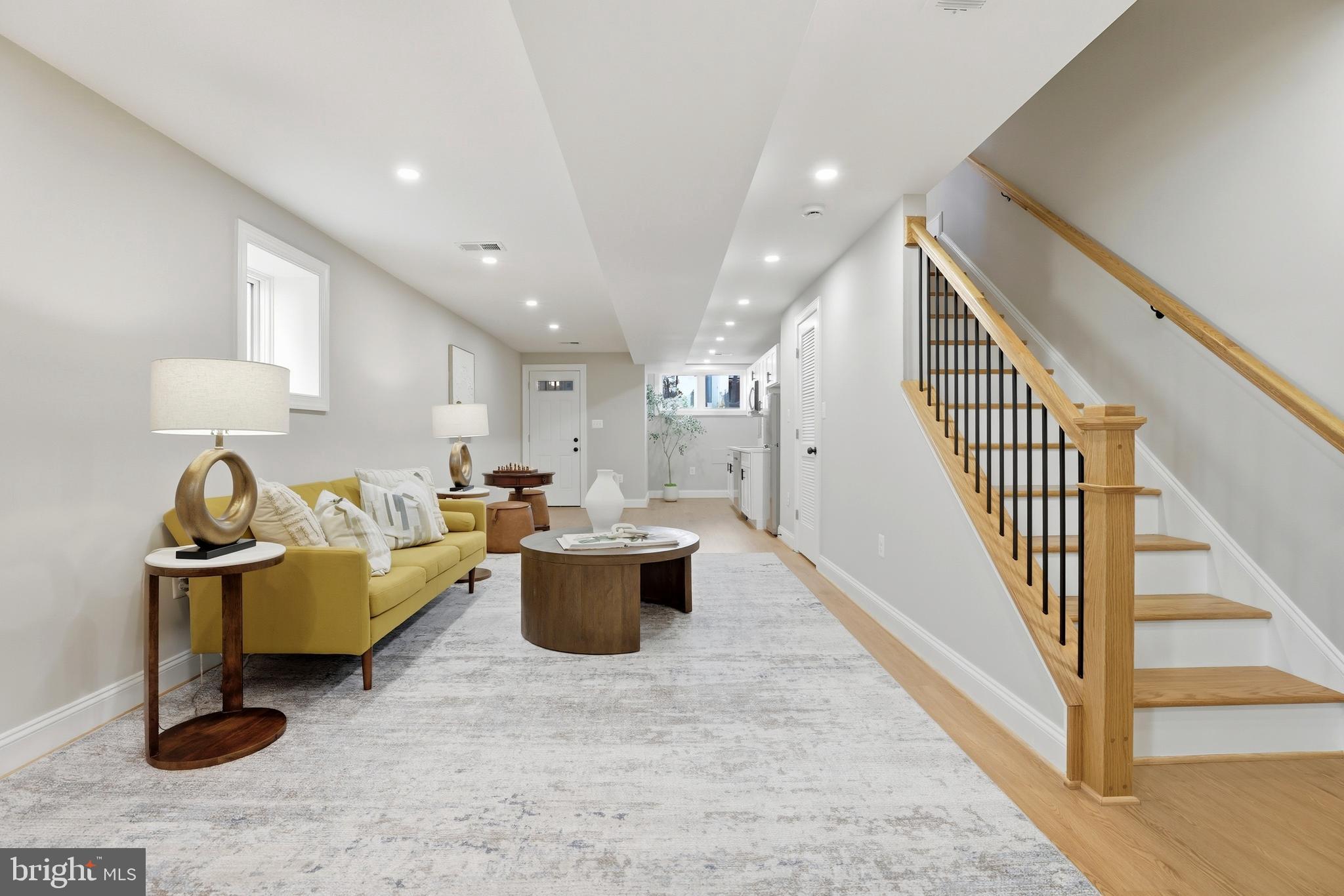 910 WESTMINSTER STREET NW