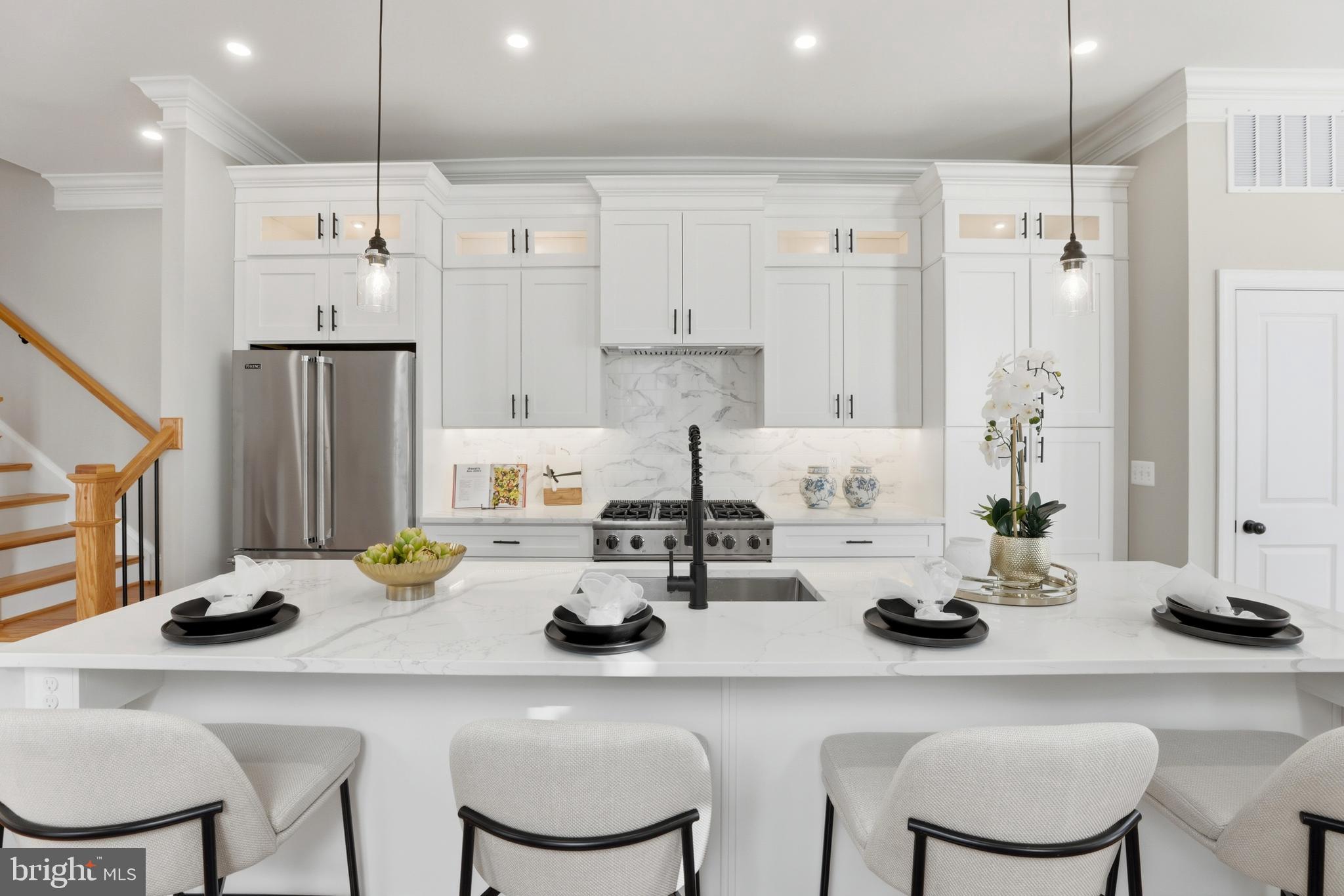 910 WESTMINSTER STREET NW