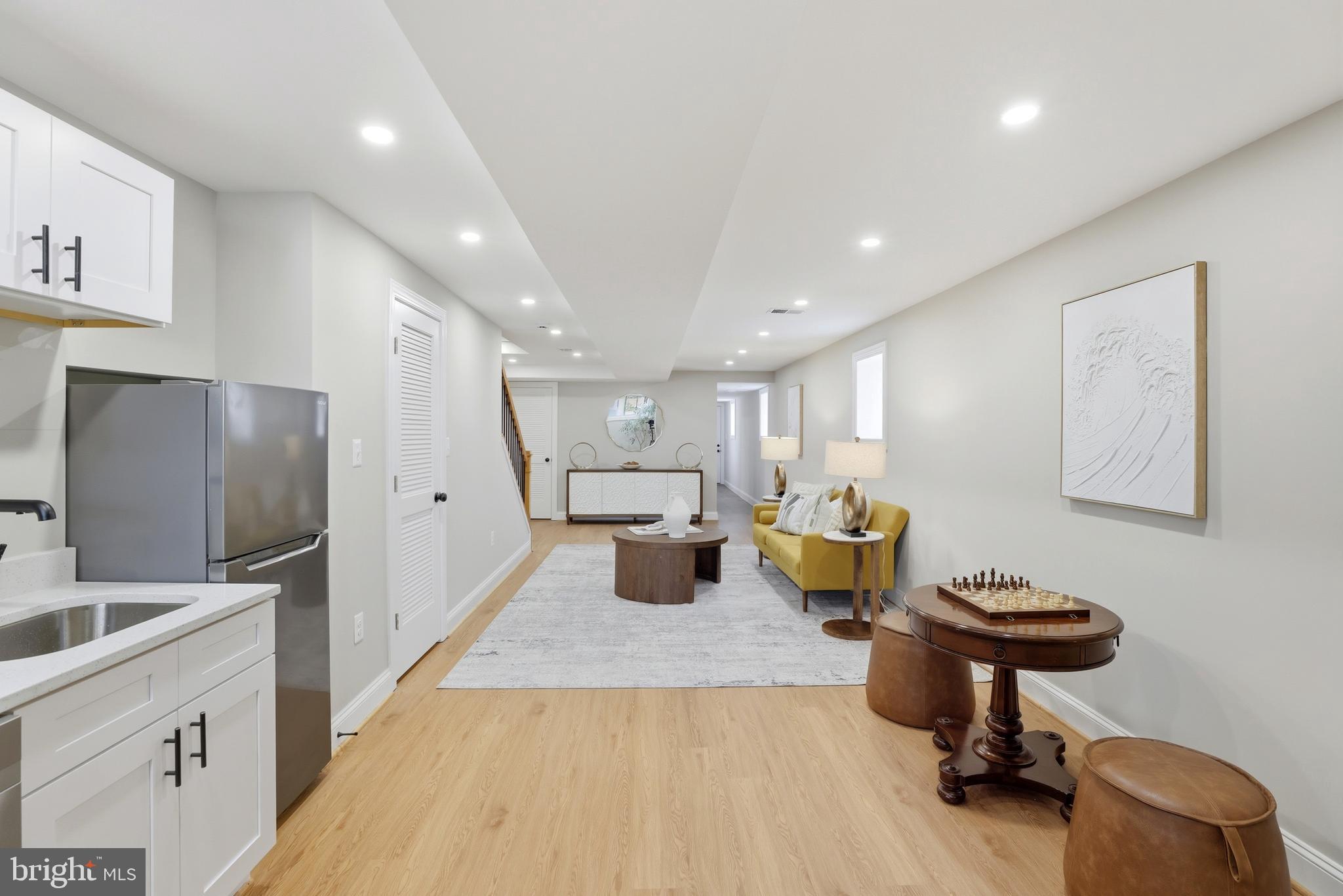 910 WESTMINSTER STREET NW