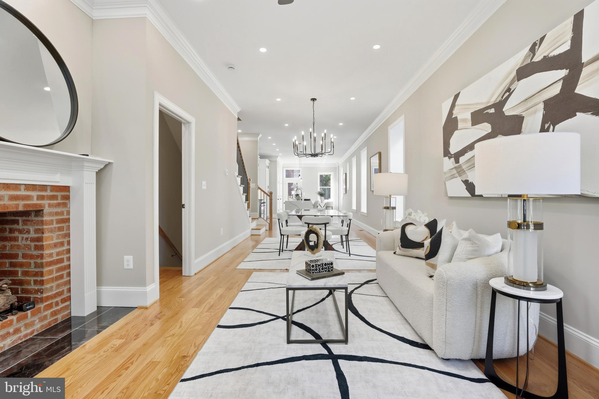 910 WESTMINSTER STREET NW