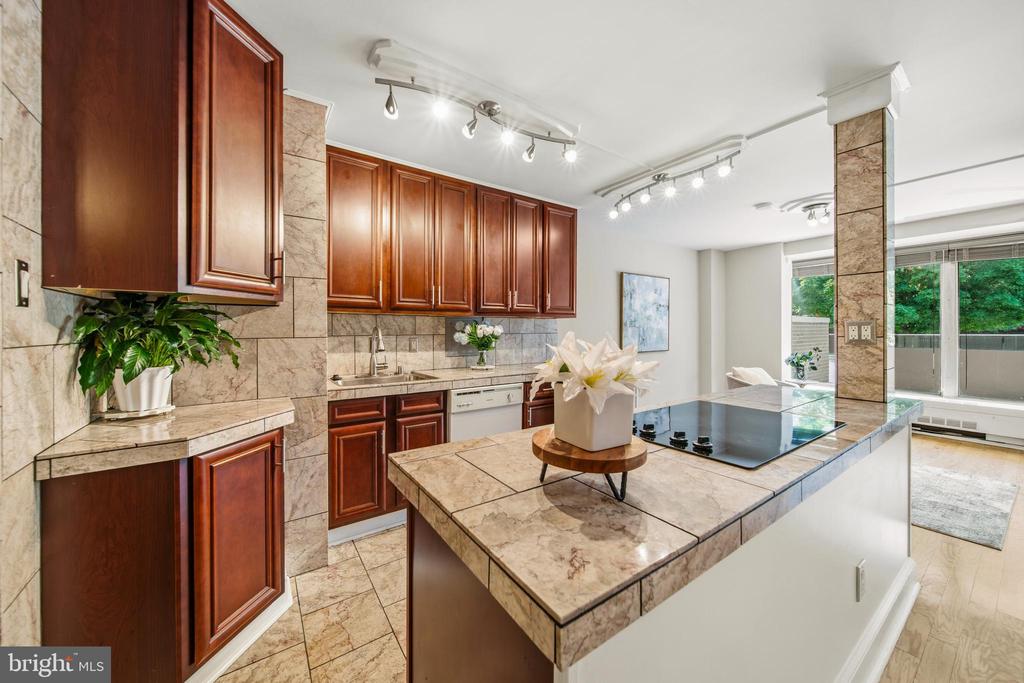 410 O STREET SW 106