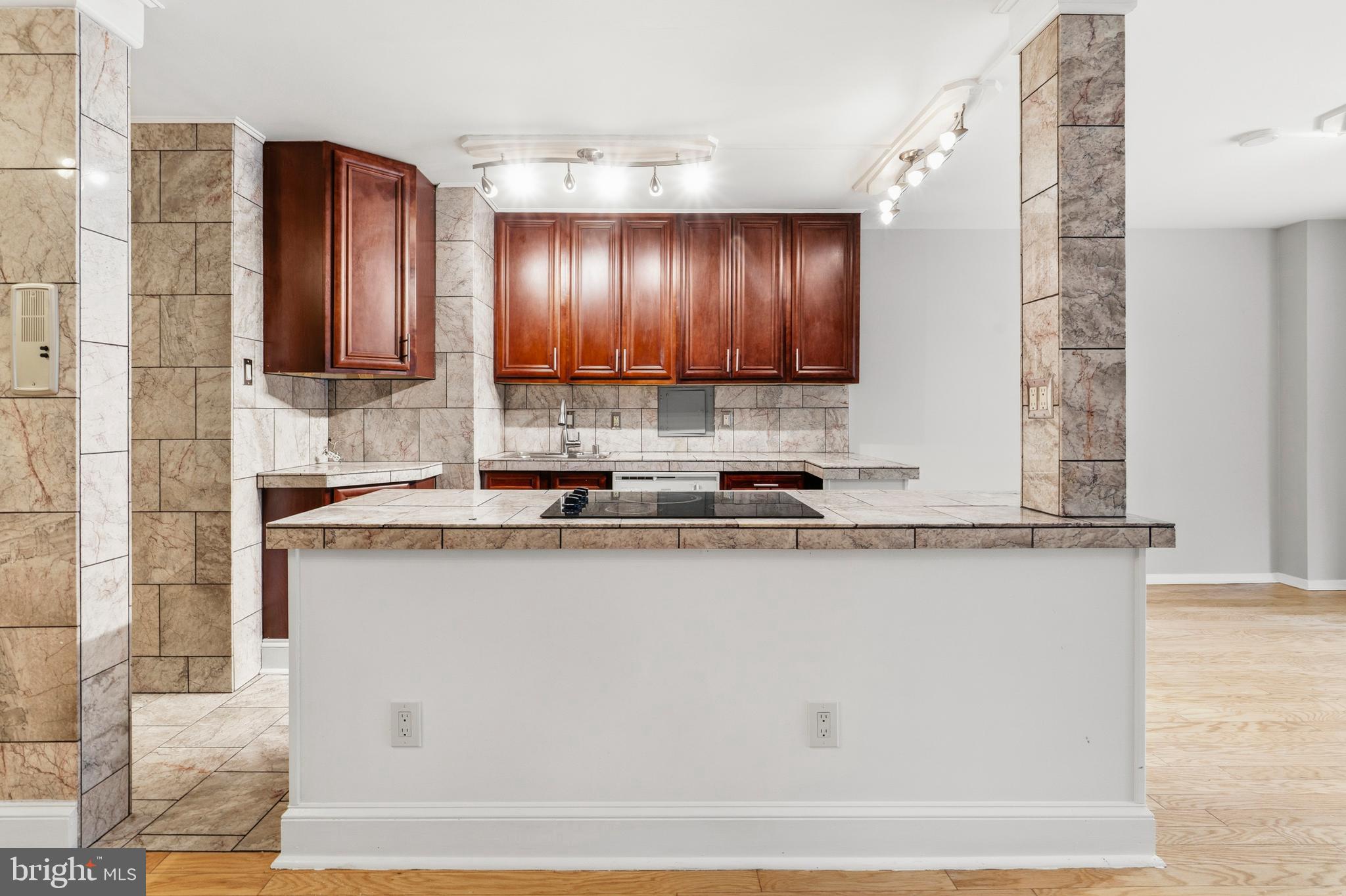 410 O STREET SW 106