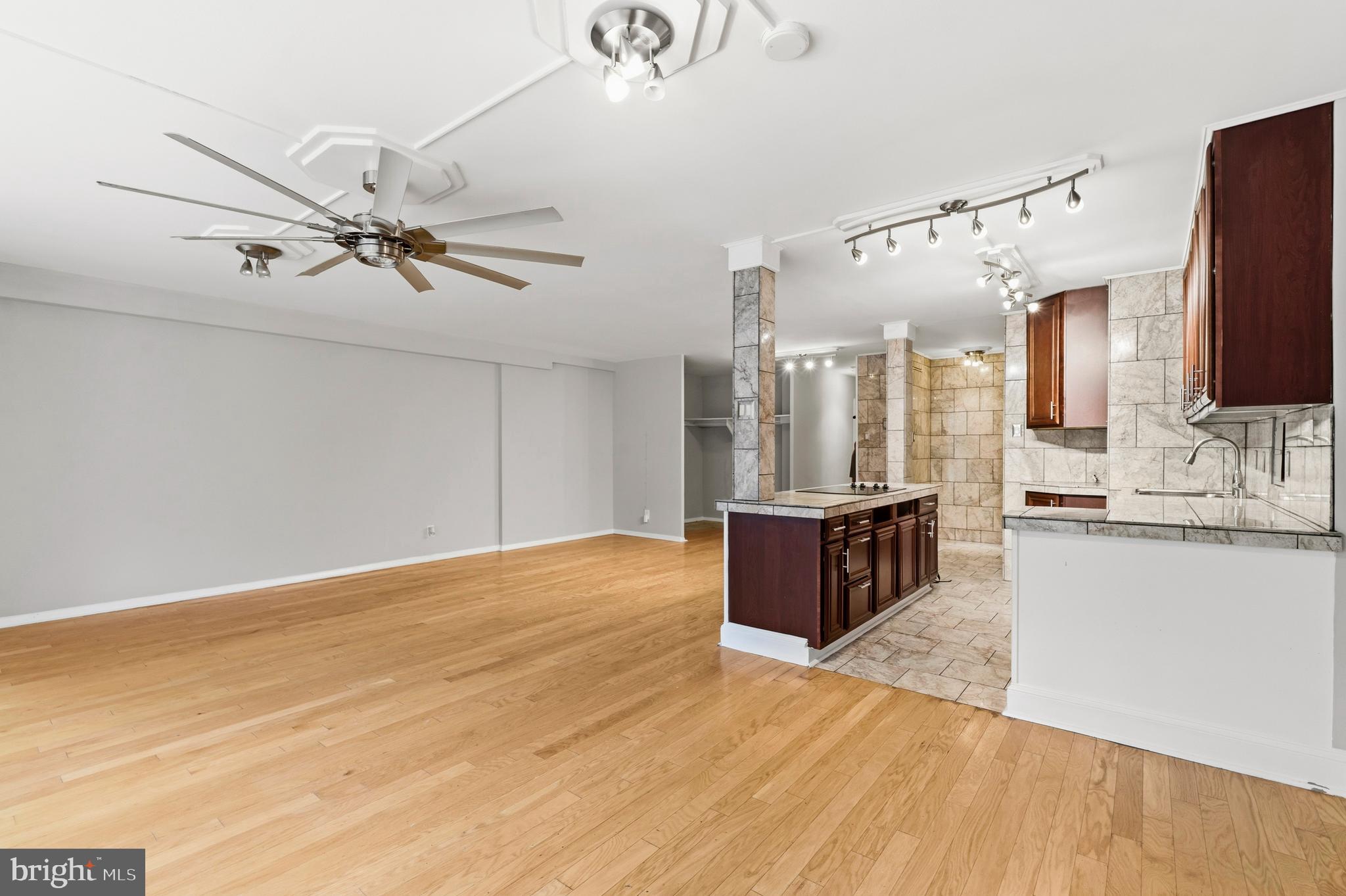 410 O STREET SW 106