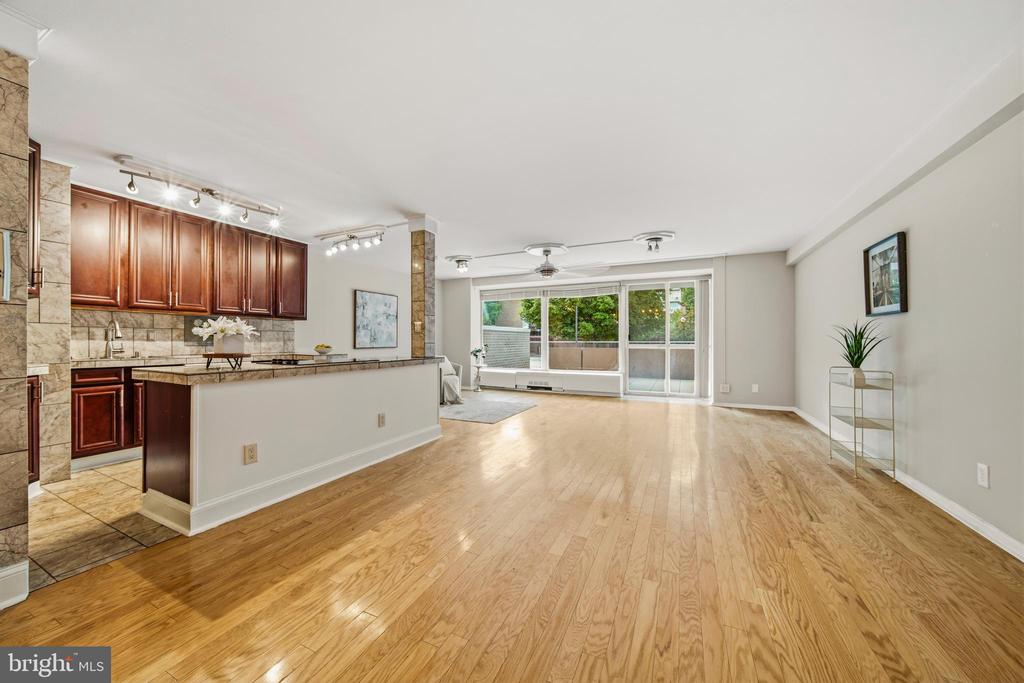 410 O STREET SW 106