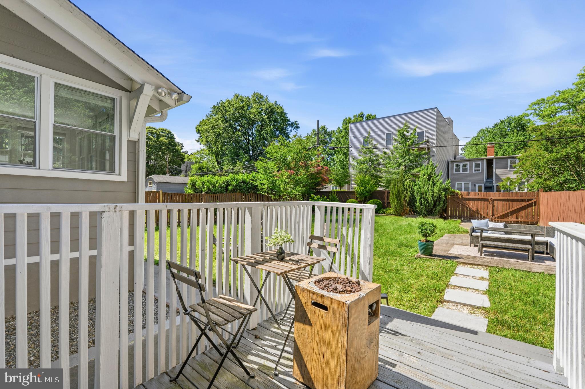 1355 MONTAGUE STREET NW
