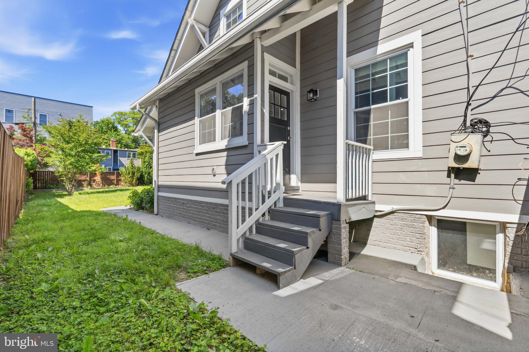 1355 MONTAGUE STREET NW