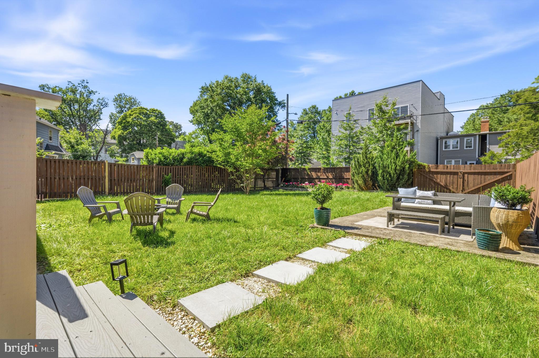 1355 MONTAGUE STREET NW