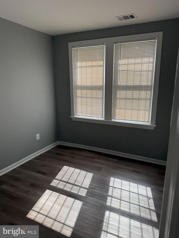 640 GIRARD STREET NE Unit: 1