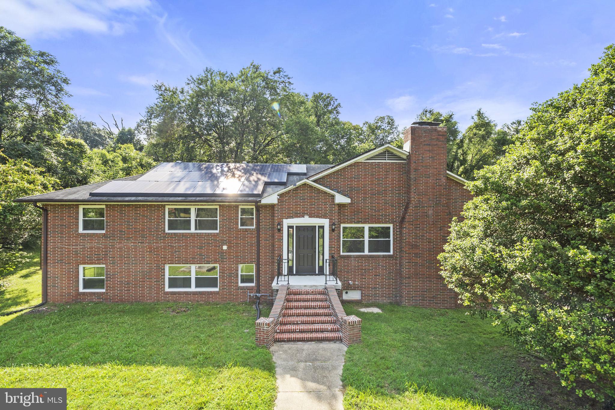7410 HAWKINS DRIVE