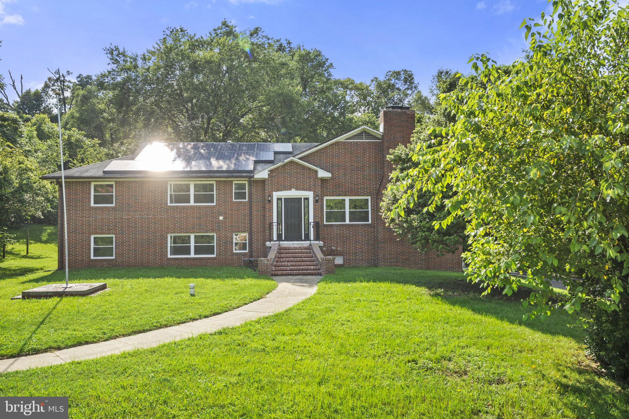 7410 HAWKINS DRIVE