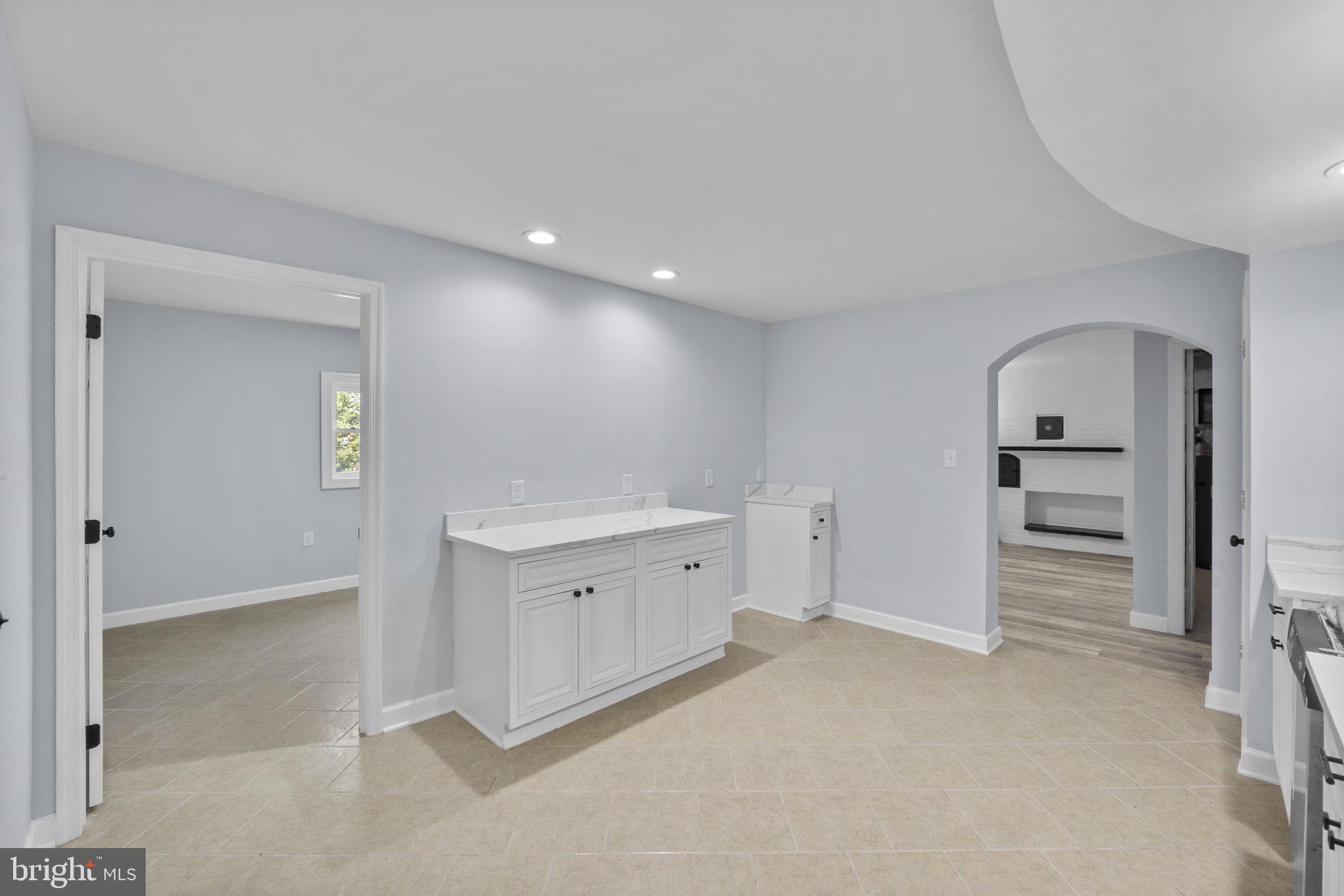 7410 HAWKINS DRIVE