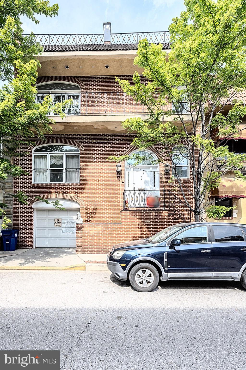 213 S HIGH STREET