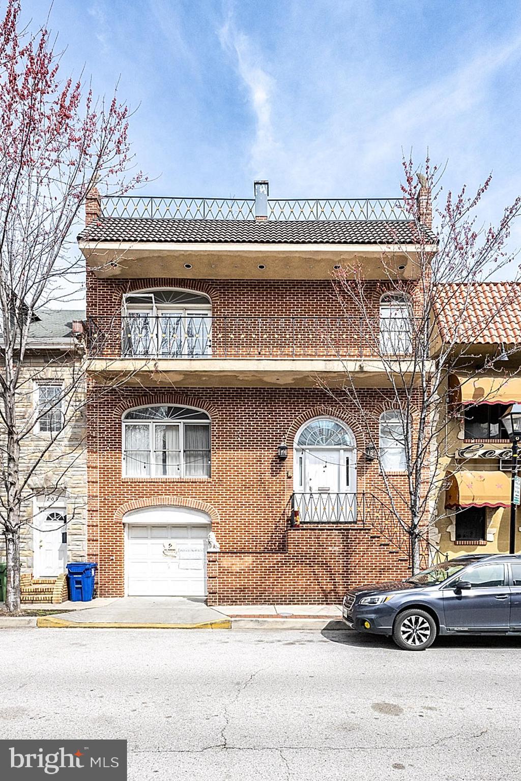 213 S HIGH STREET