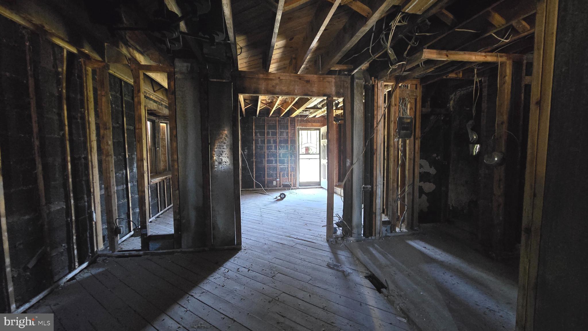 4536 MARBLE HALL ROAD
