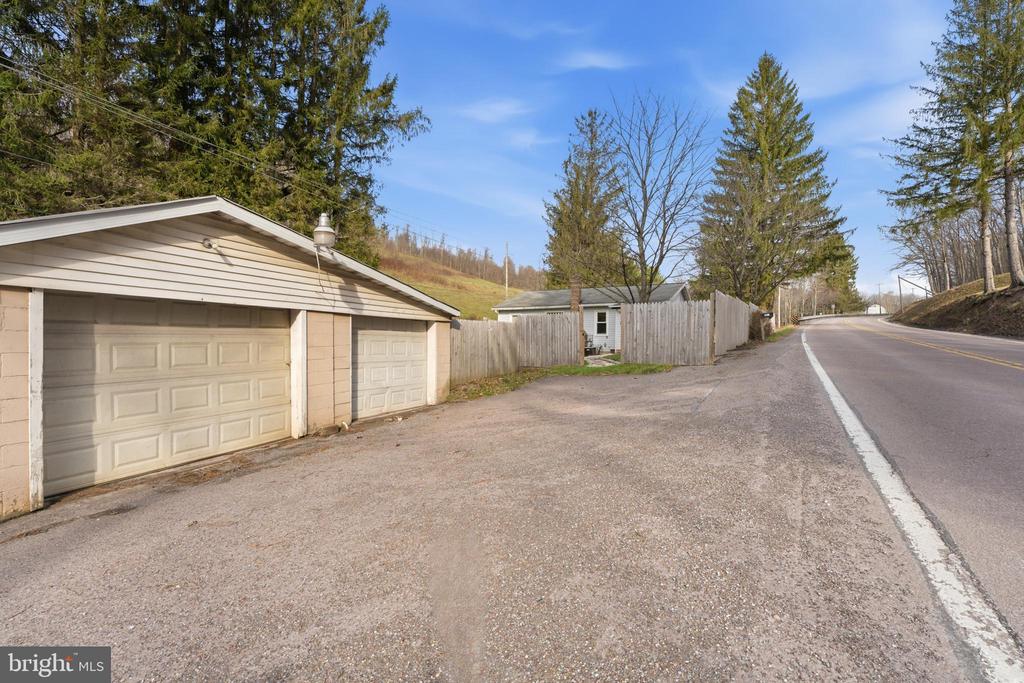 617 BITTINGER ROAD
