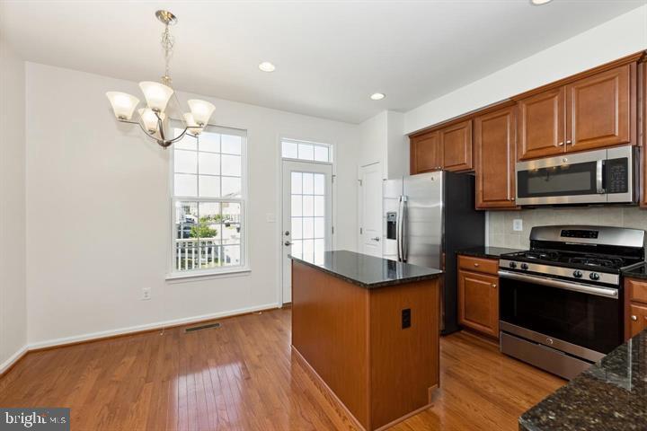 7241 YESTERDAY LANE