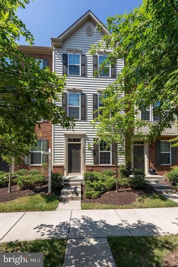 7241 YESTERDAY LANE