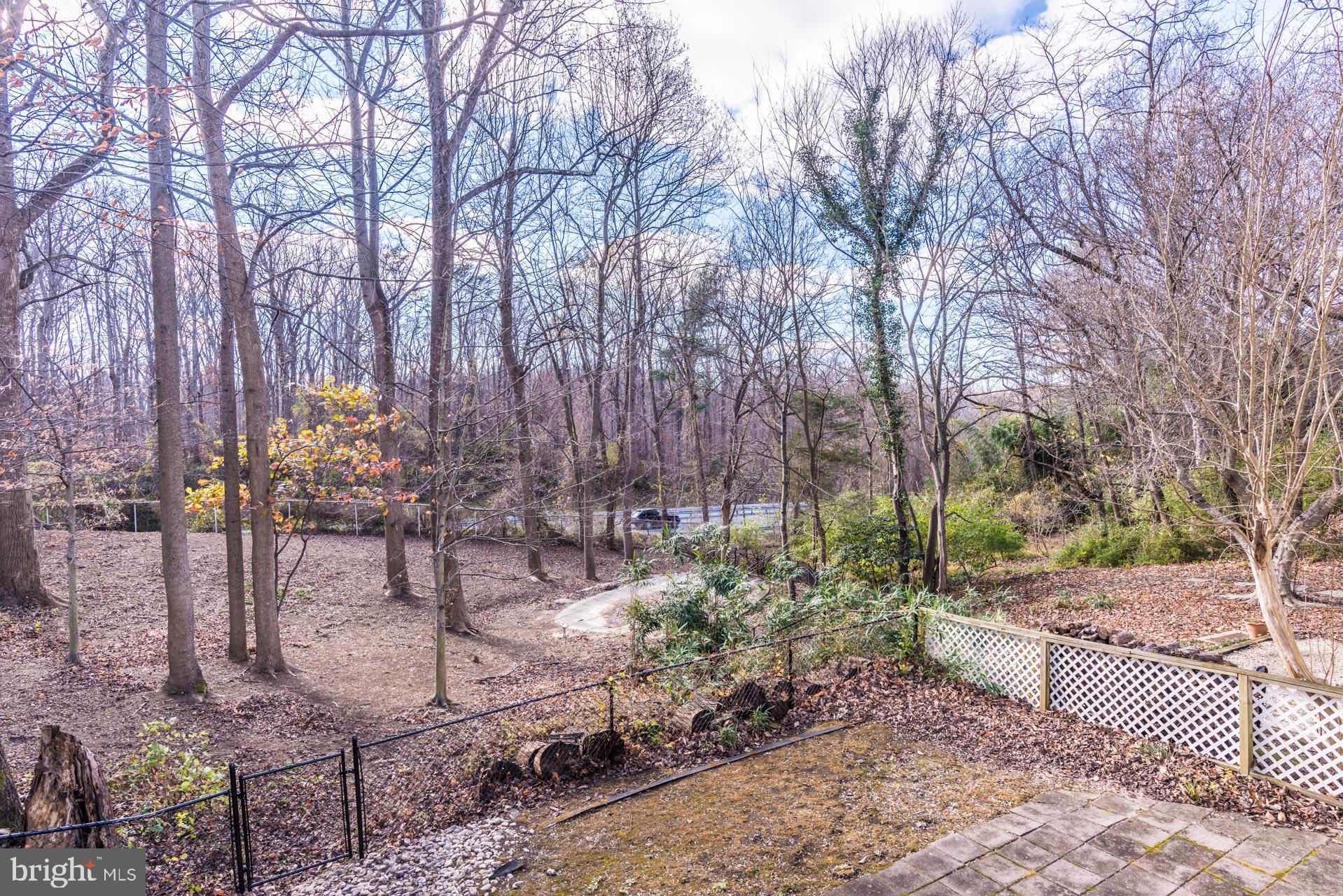 7028 HEATHERHILL ROAD