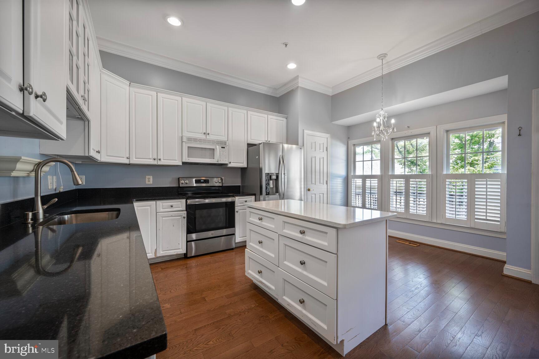 370 HART ROAD