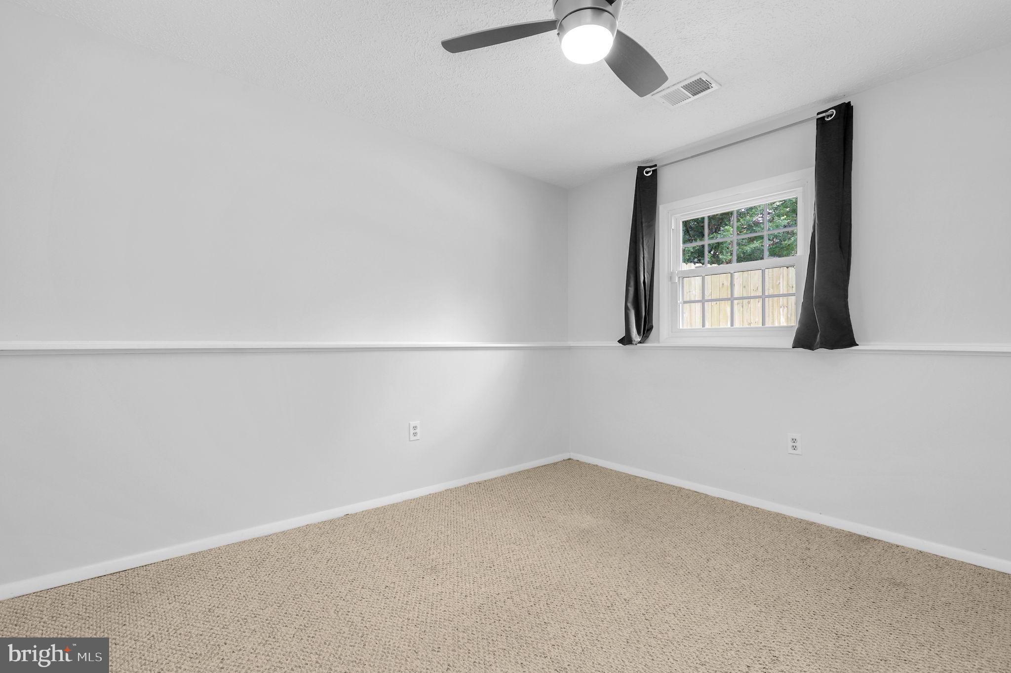 18717 BLUE VIOLET LANE