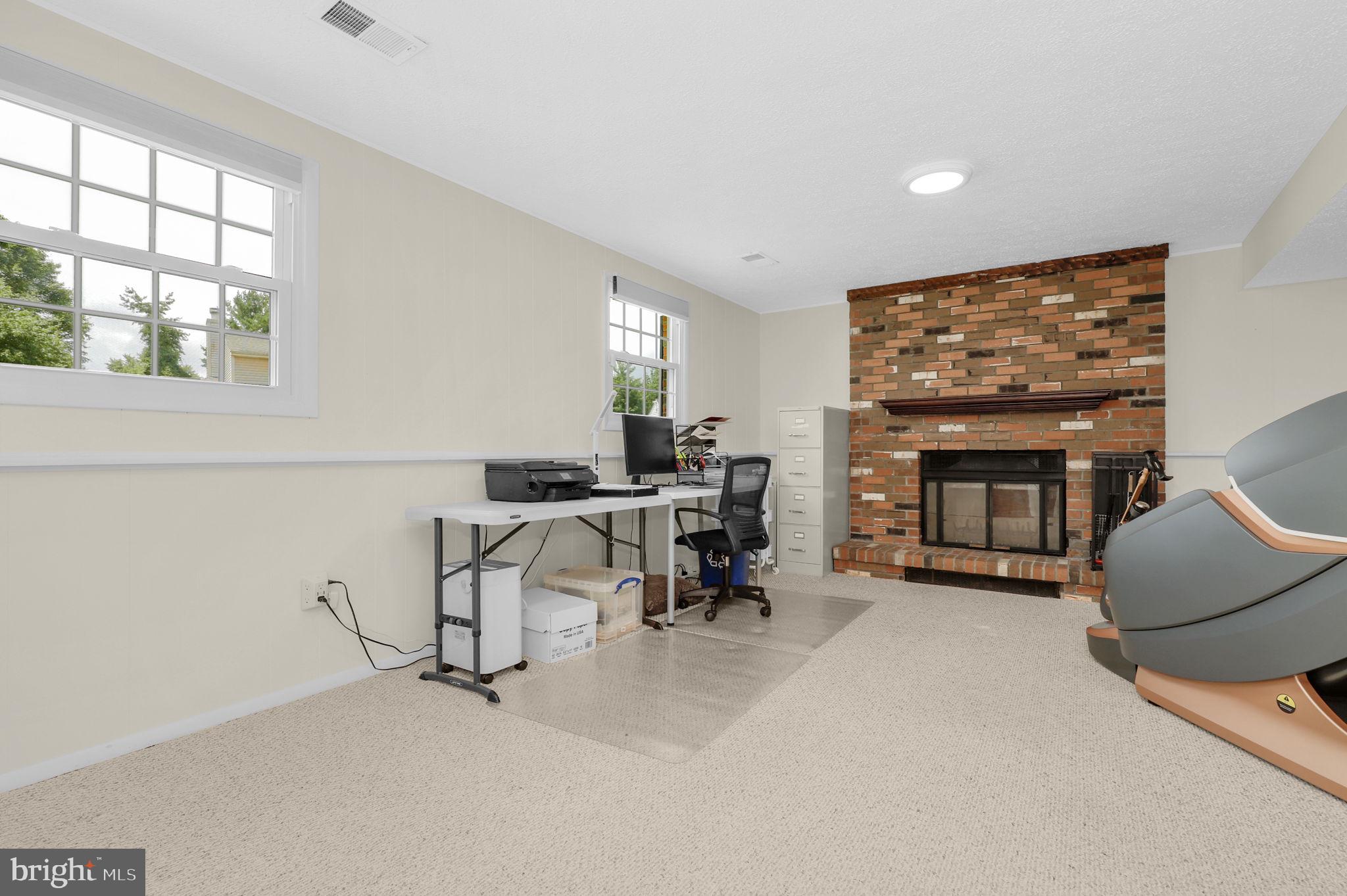 18717 BLUE VIOLET LANE