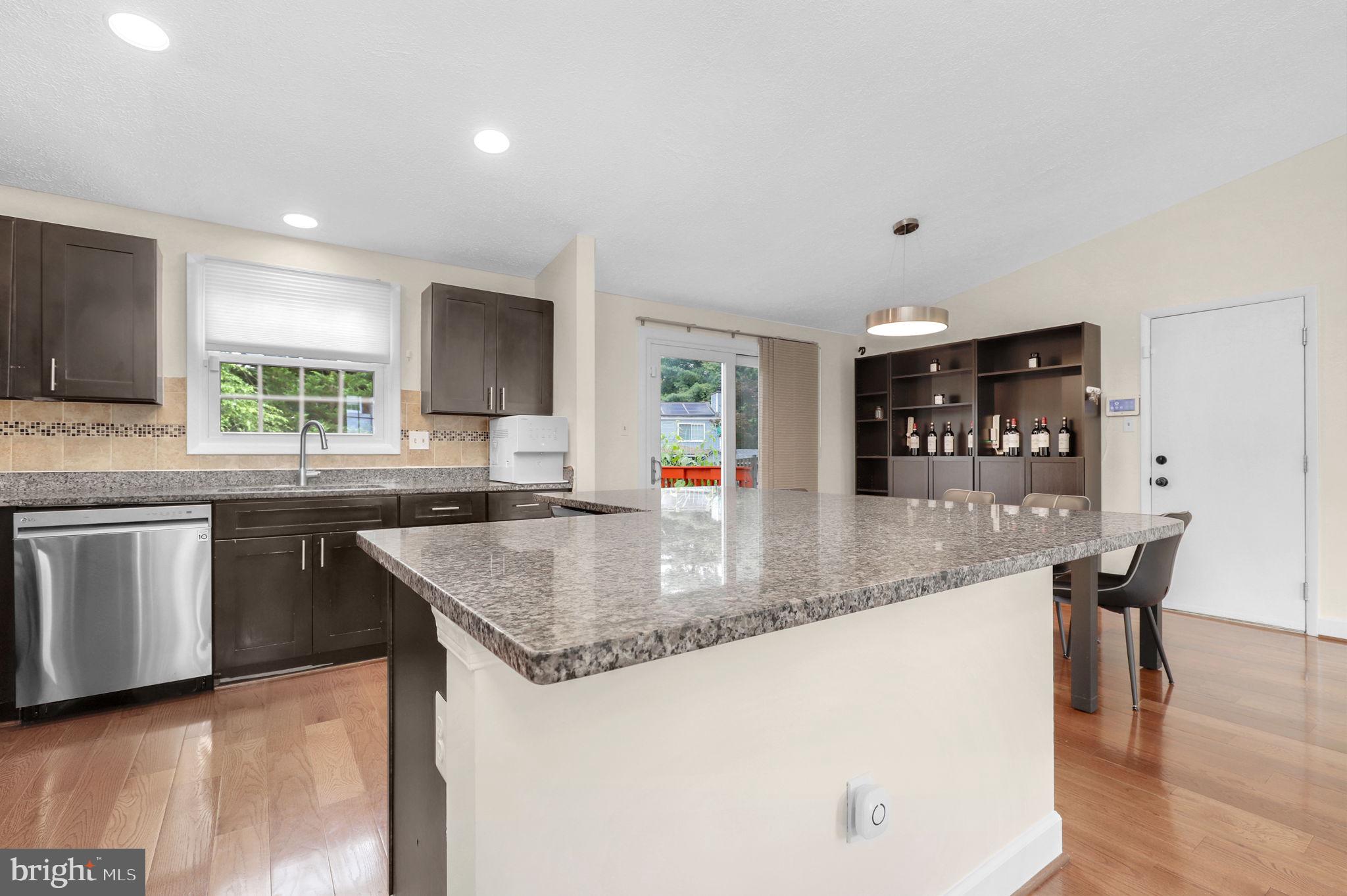 18717 BLUE VIOLET LANE