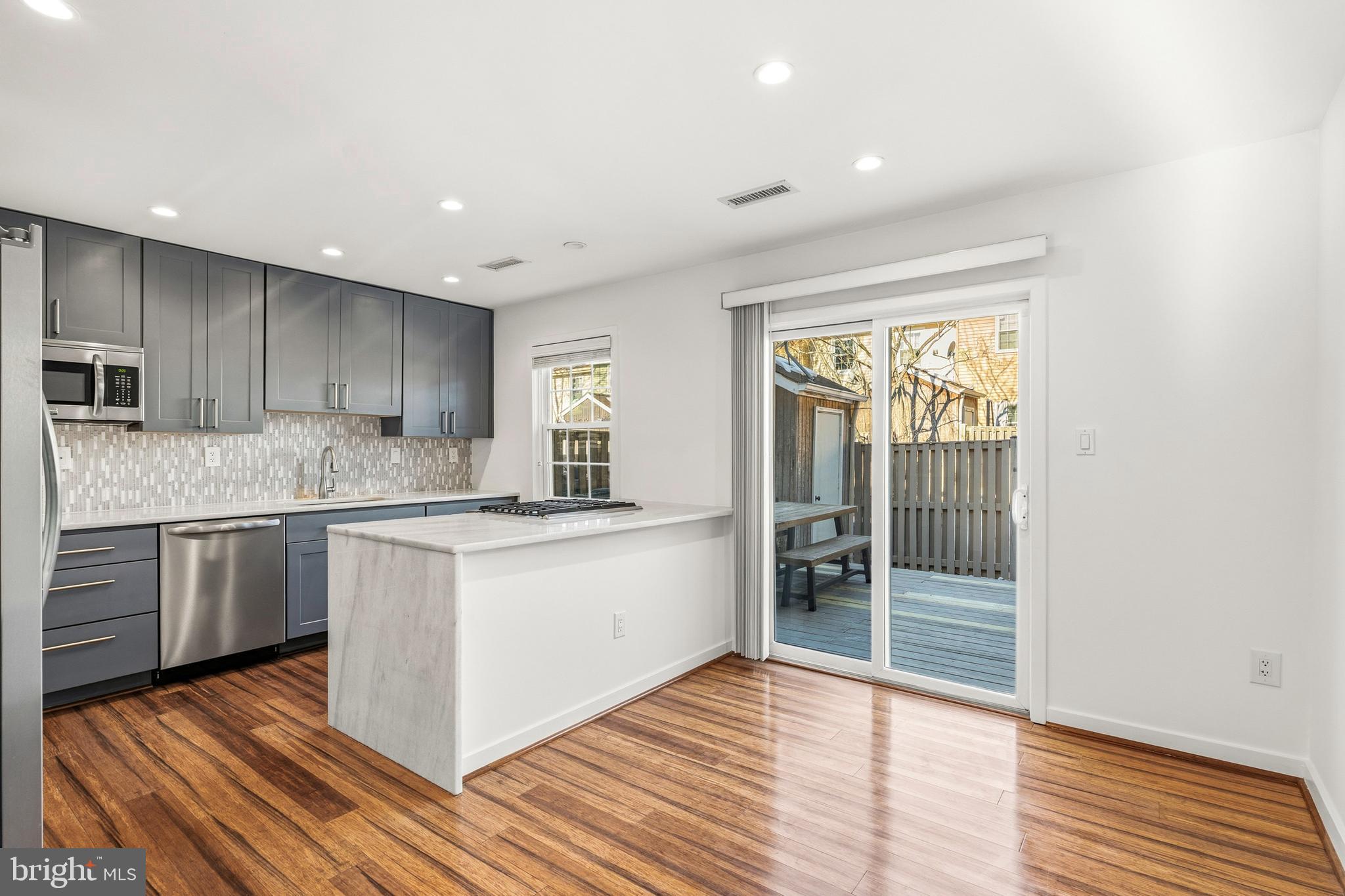 15727 AMBIANCE DRIVE