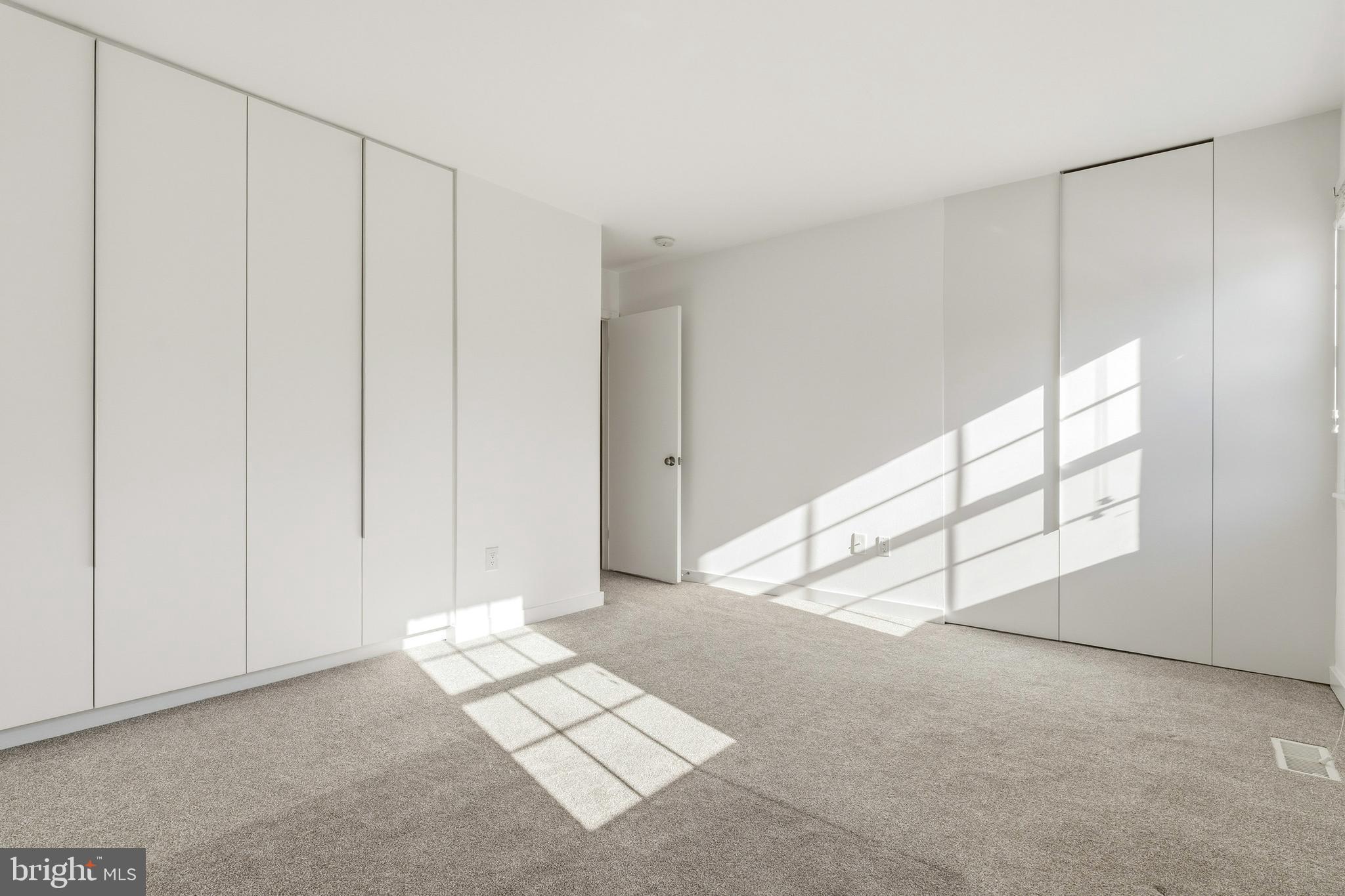 15727 AMBIANCE DRIVE