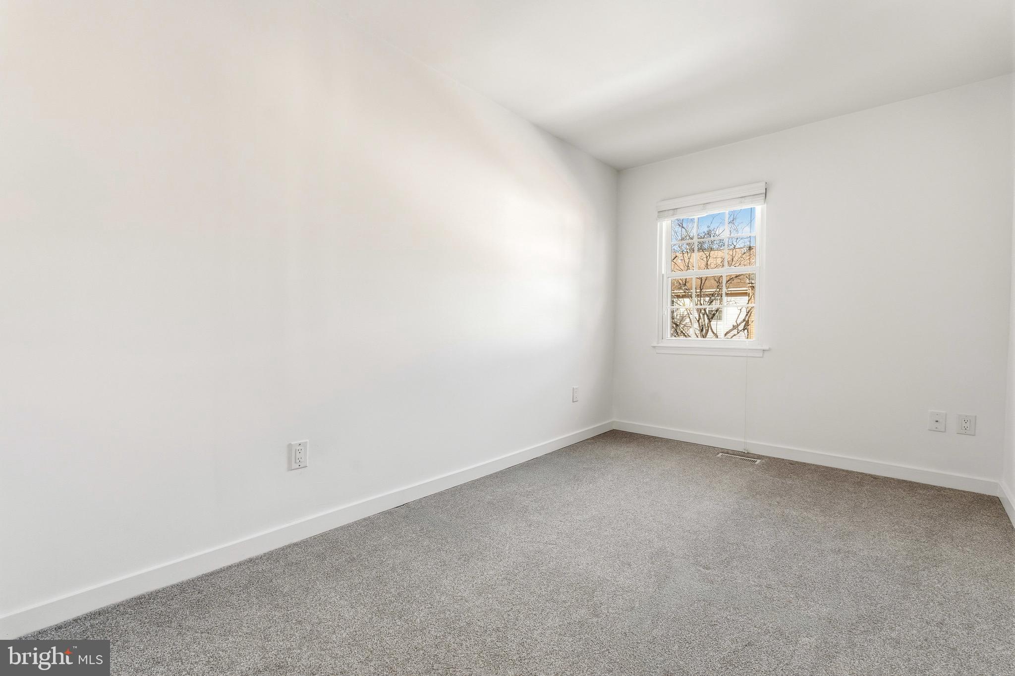 15727 AMBIANCE DRIVE