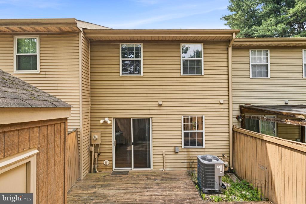 15711 AMBIANCE DRIVE