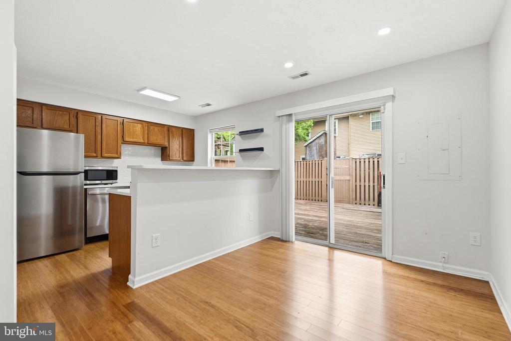 15711 AMBIANCE DRIVE
