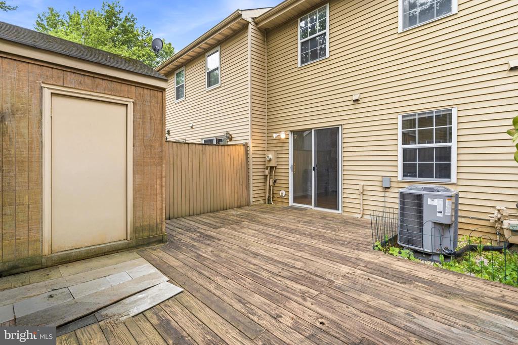 15711 AMBIANCE DRIVE