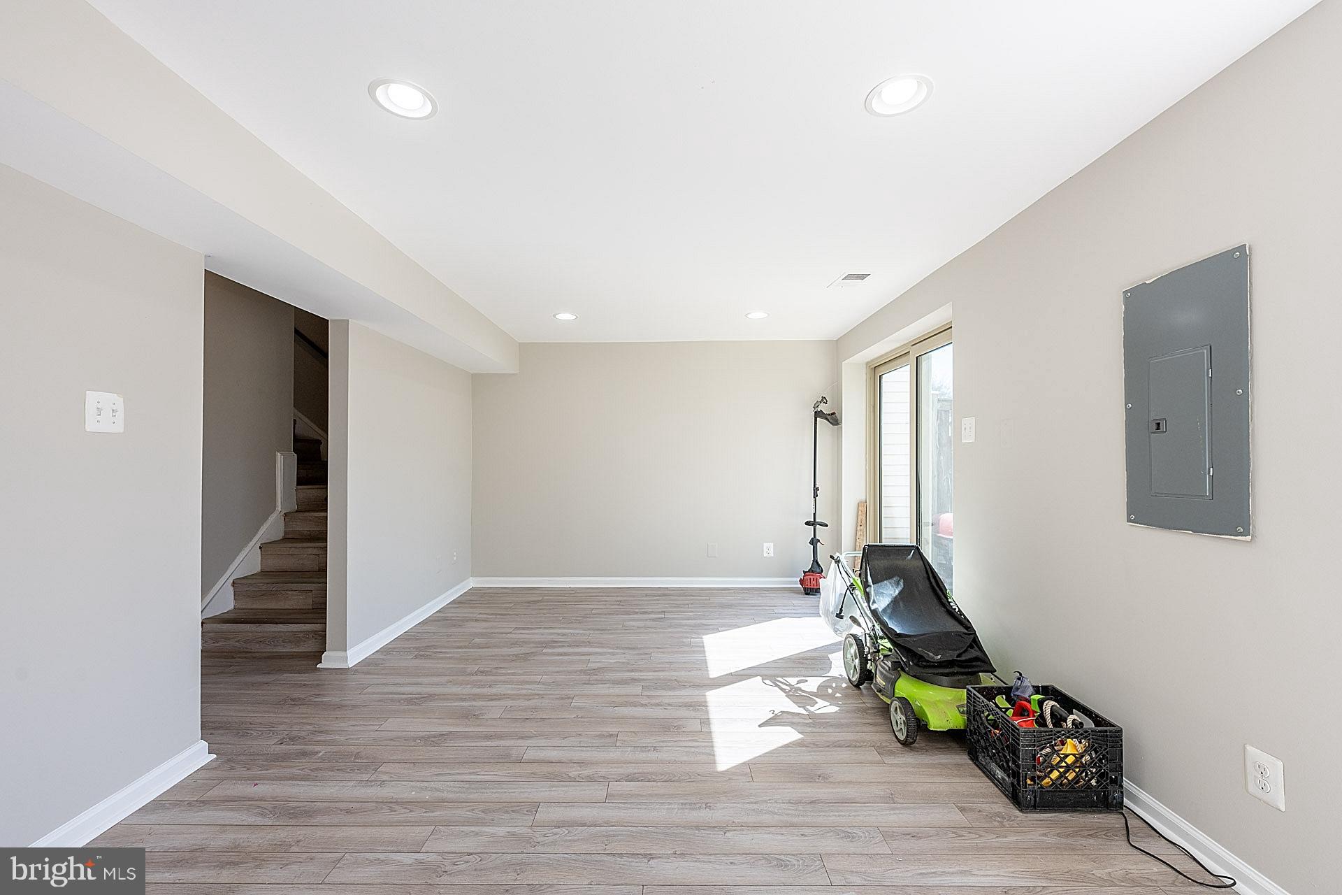 8109 BURKART COURT