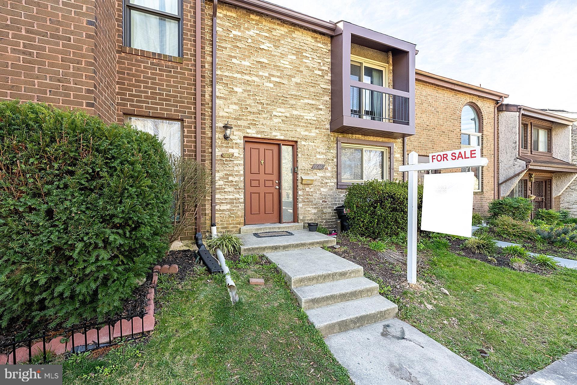 8109 BURKART COURT
