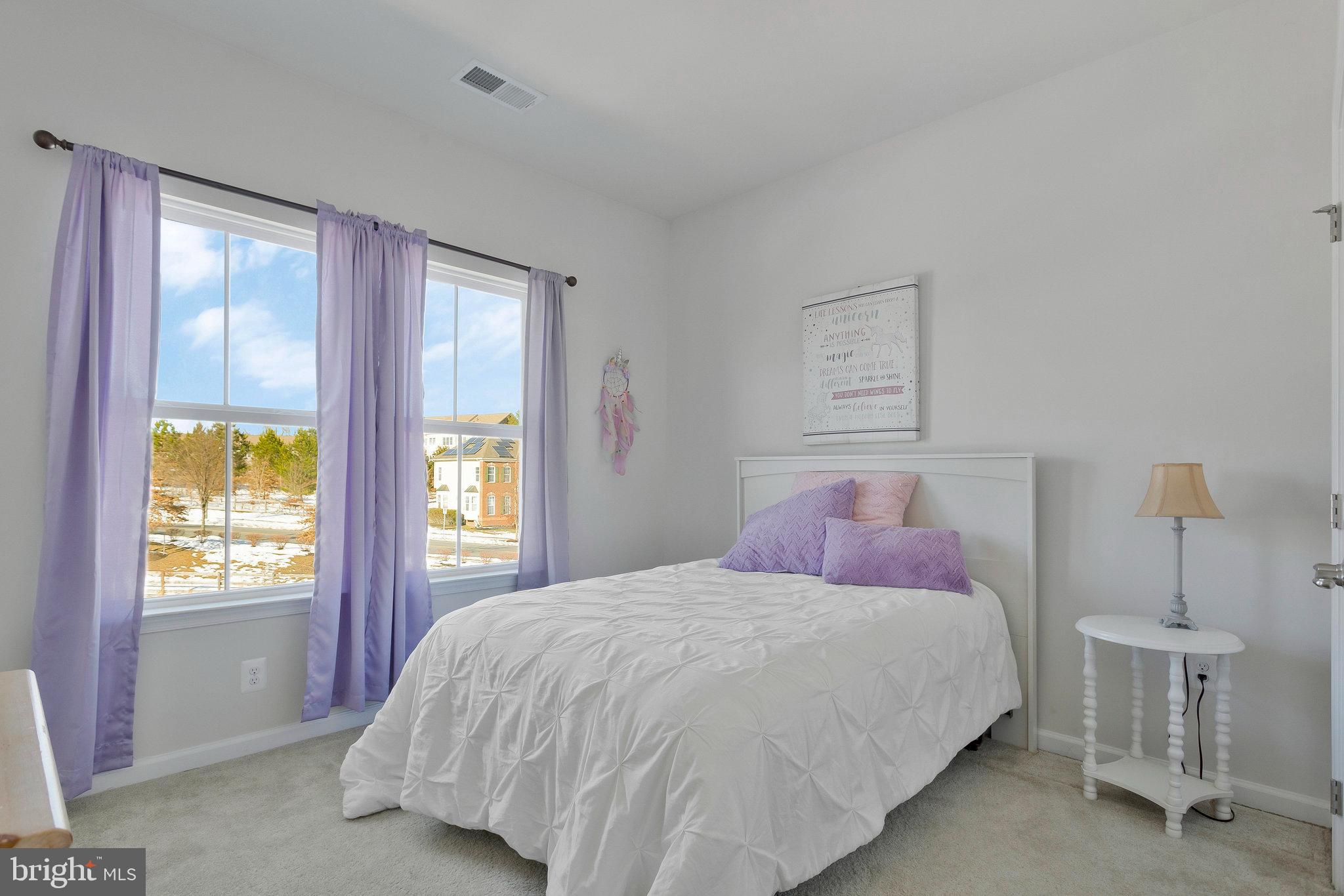 2802 MEDSTEAD LANE