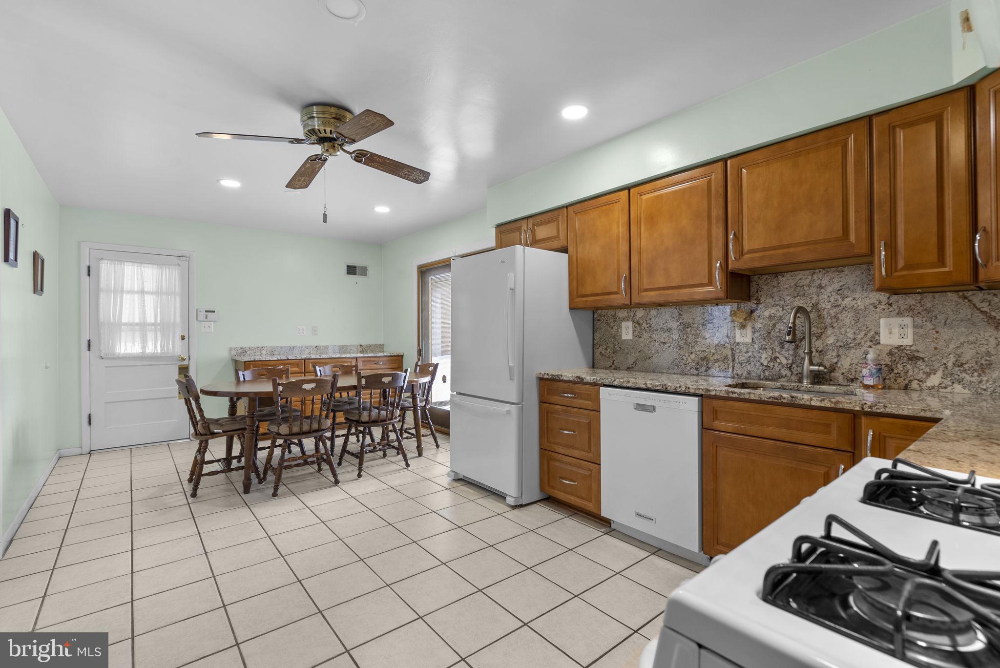 3905 HARRISON ROAD