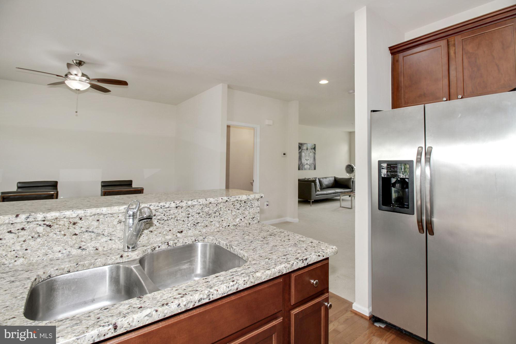 2221 CONGRESBURY PLACE
