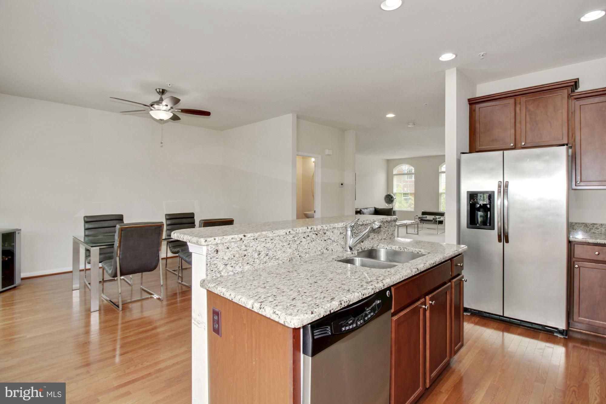 2221 CONGRESBURY PLACE