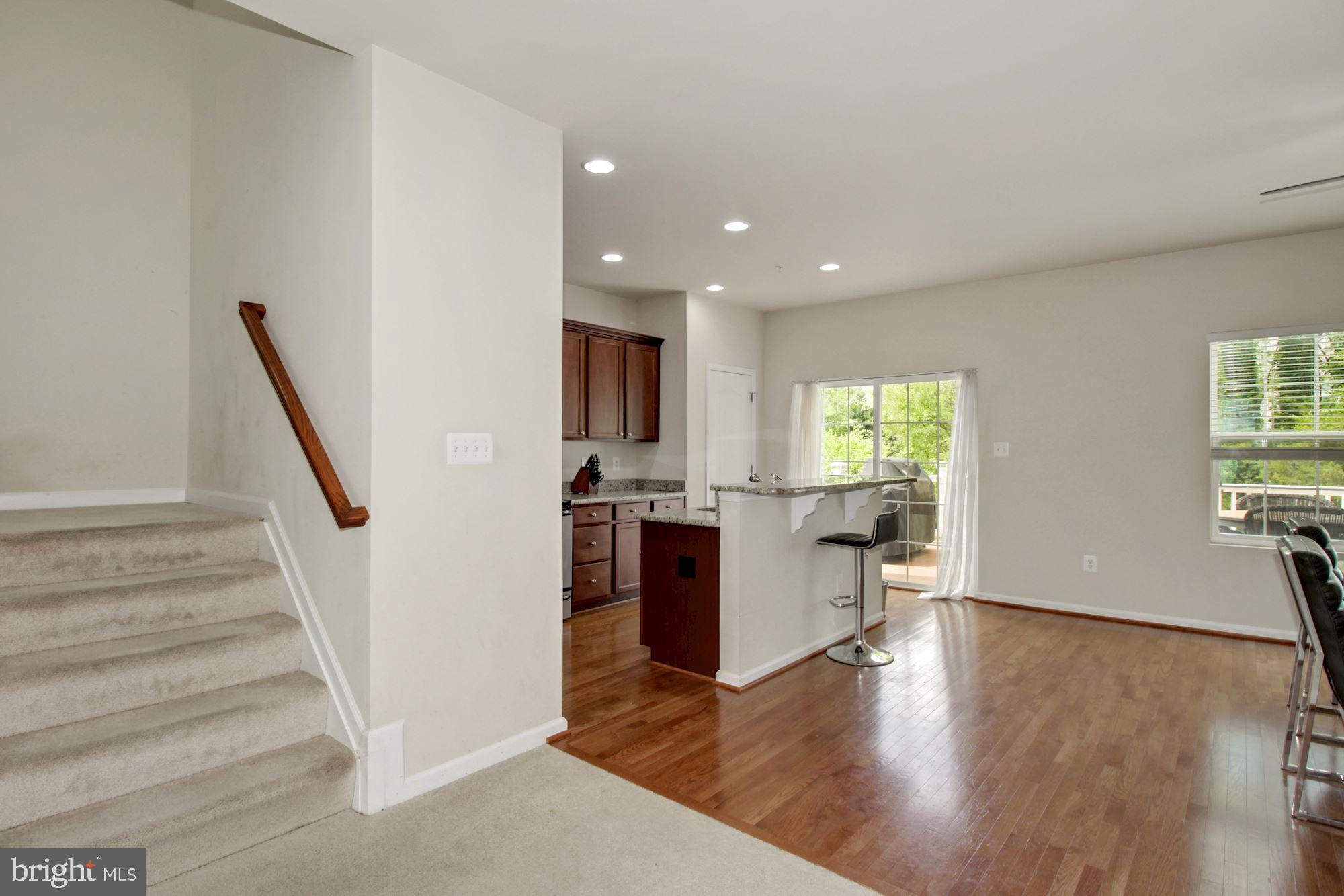 2221 CONGRESBURY PLACE