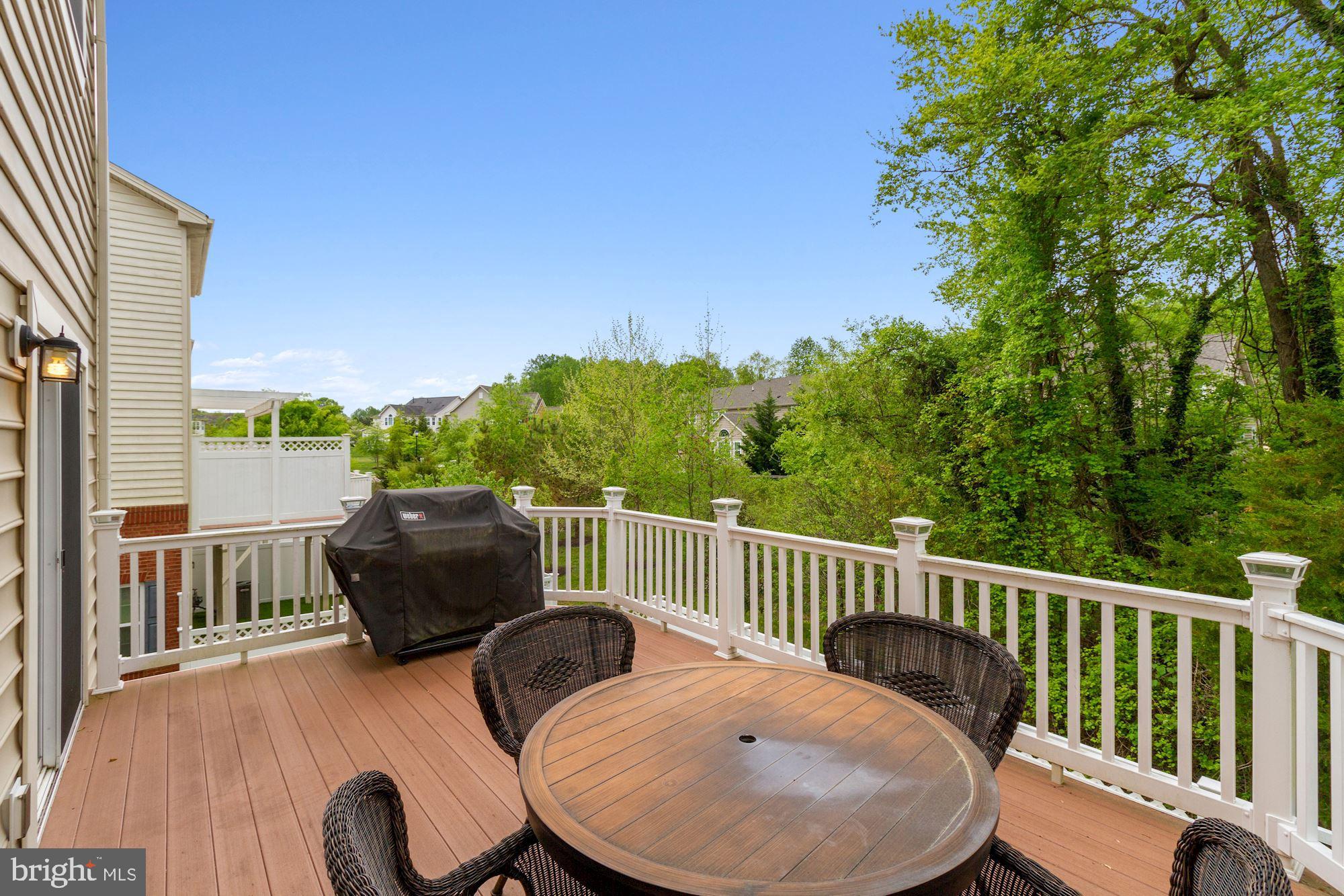 2221 CONGRESBURY PLACE