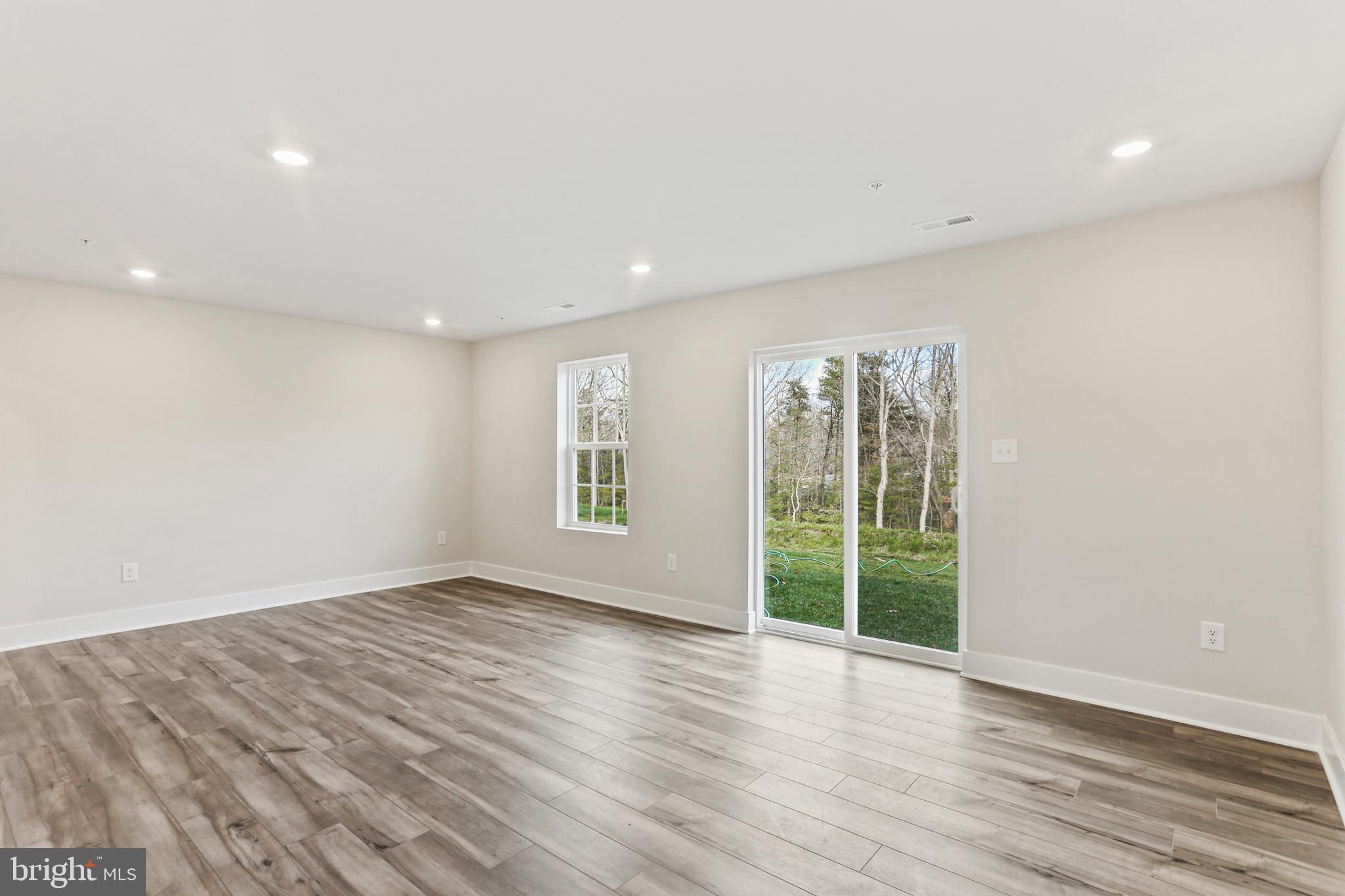 45301 FOGHORN WAY