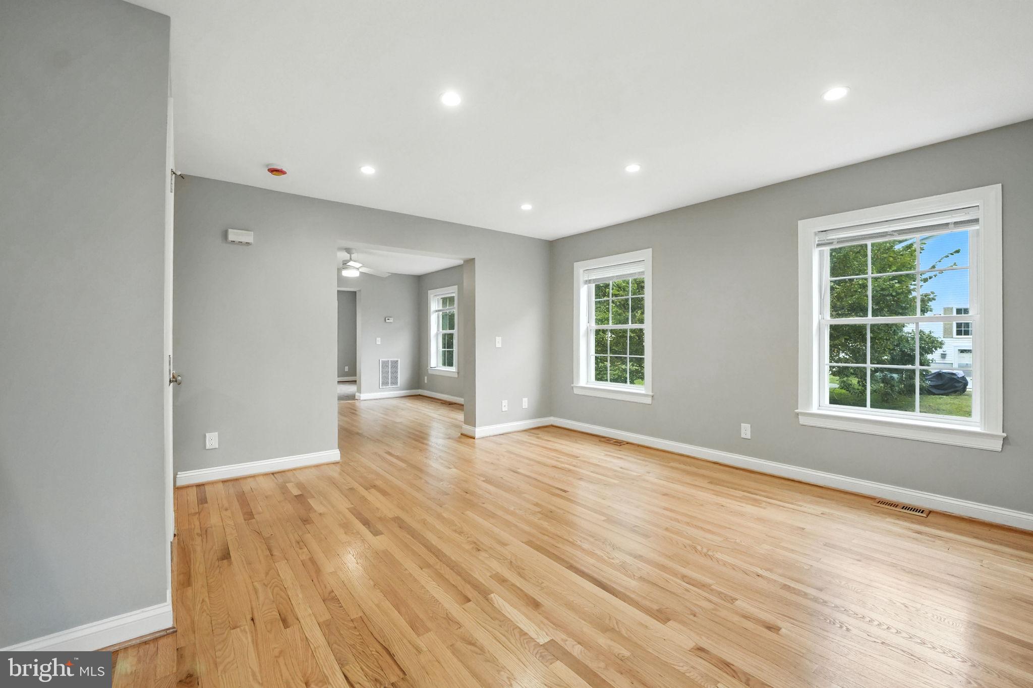 2134 S LOWELL STREET