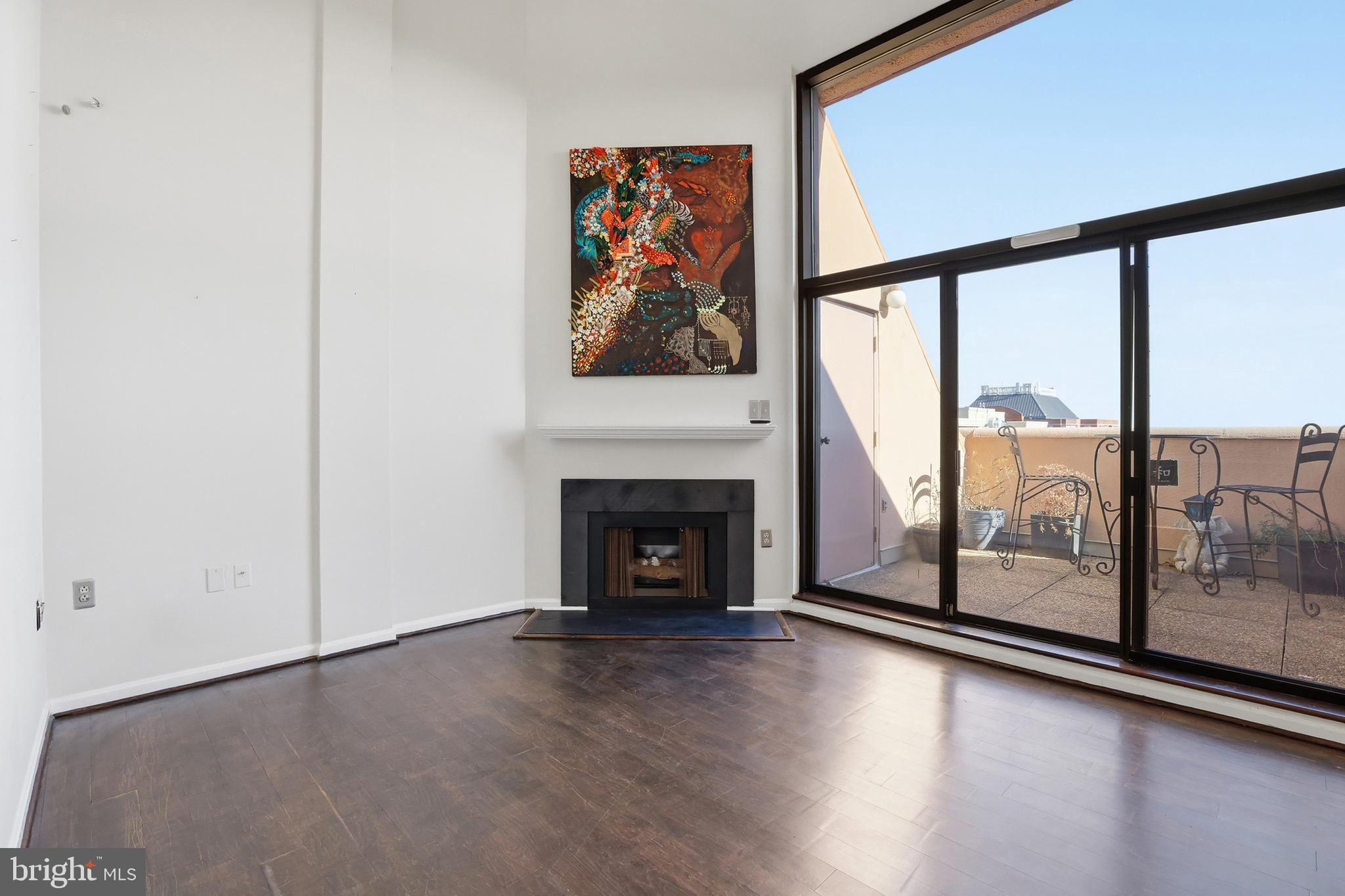 1301 N COURTHOUSE ROAD N 1804