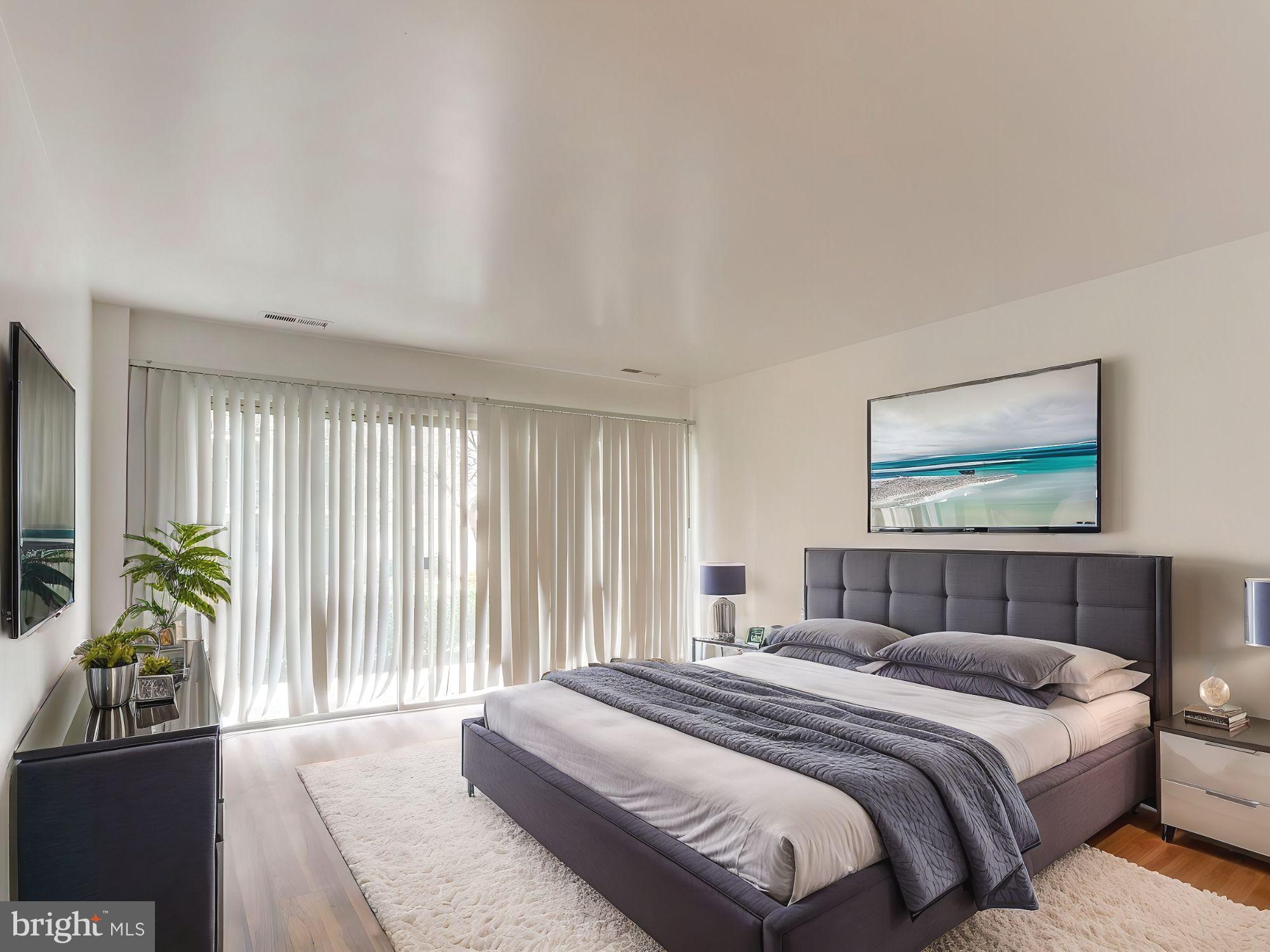 26 CANTERBURY SQUARE 102