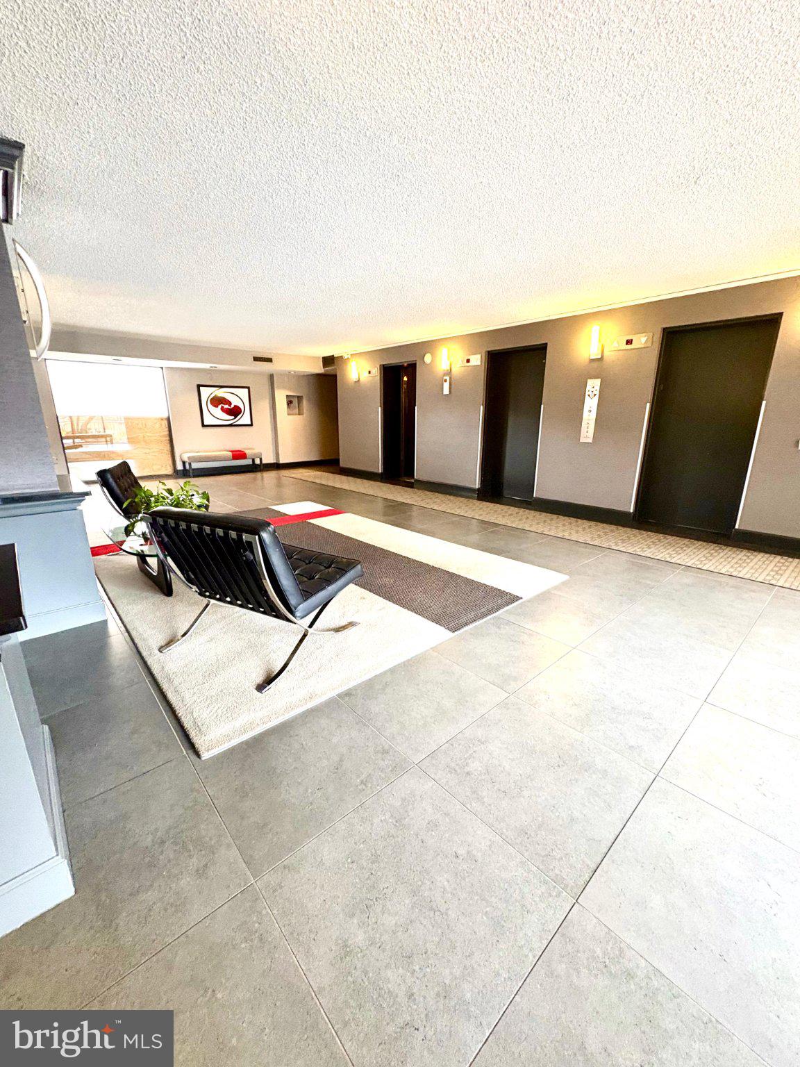 200 PICKETT STREET N 1114